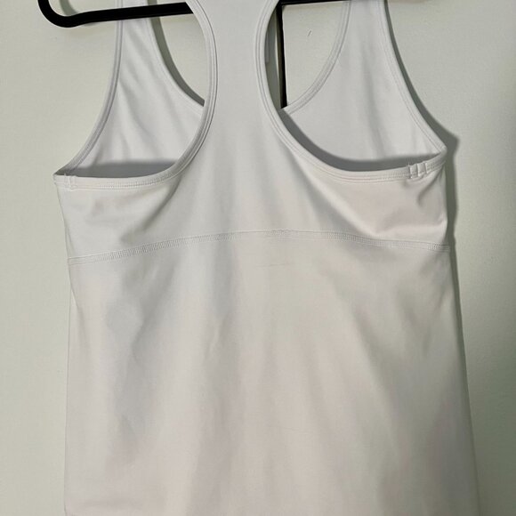 NWT Bandier Center Stage Tank in White size M $90 retail - Picture 8 of 12